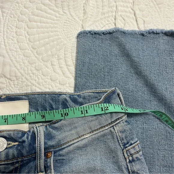 MOTHER Insider Crop Step Fray Denim Jeans High Rise Waist Raw Hem Light Wash 24
